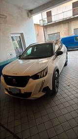 Peugeot 2008 1.5 BlueHDi 130cv GT/N1 AUTOCARRO - Peugeot 2008 mit Halbautomatikschaltung