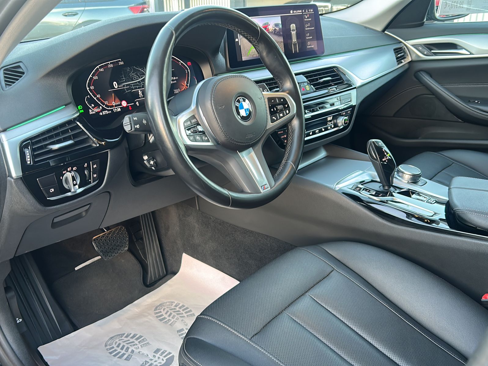 Fahrzeugabbildung BMW 520d Touring
