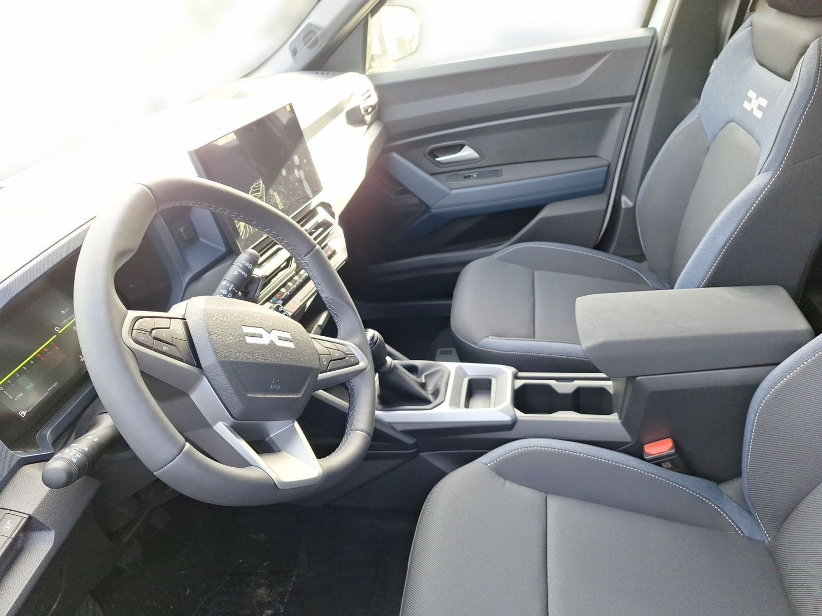 Fahrzeugabbildung Dacia Bigster TCe 140 Expression *KLIMA*NMAVI*KAMERA*A