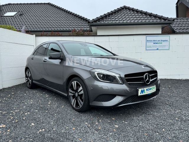 MERCEDES-BENZ A 200 7G DCT Navi Kam Night Tempo. BiXenon Leder