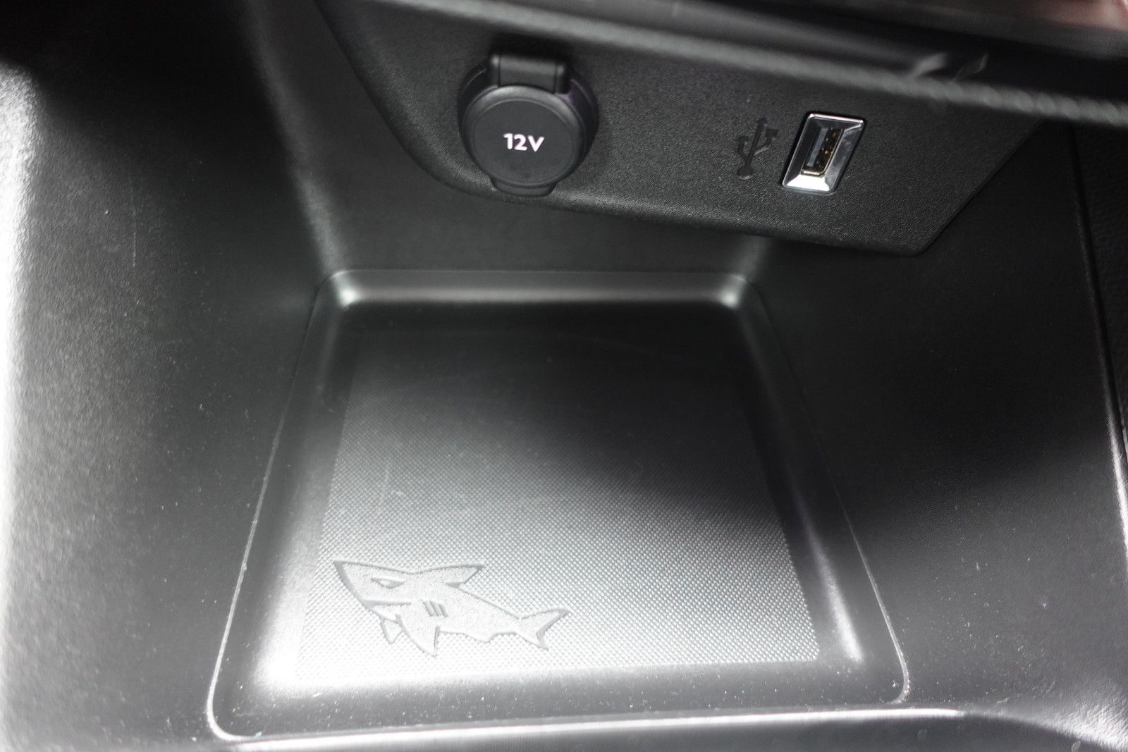 Fahrzeugabbildung Opel Mokka-e Elegance,Navi,Kamera,Sitzhzg,Allwetter