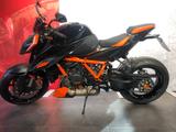 KTM 1290 Super Duke R Mod:2020  viele Extras - KTM Motorräder in Berlin