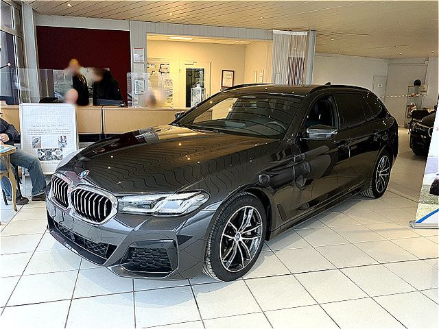 BMW 530d M-Sport/AppleCar/LivePRO/ACC/Wireless/AHK