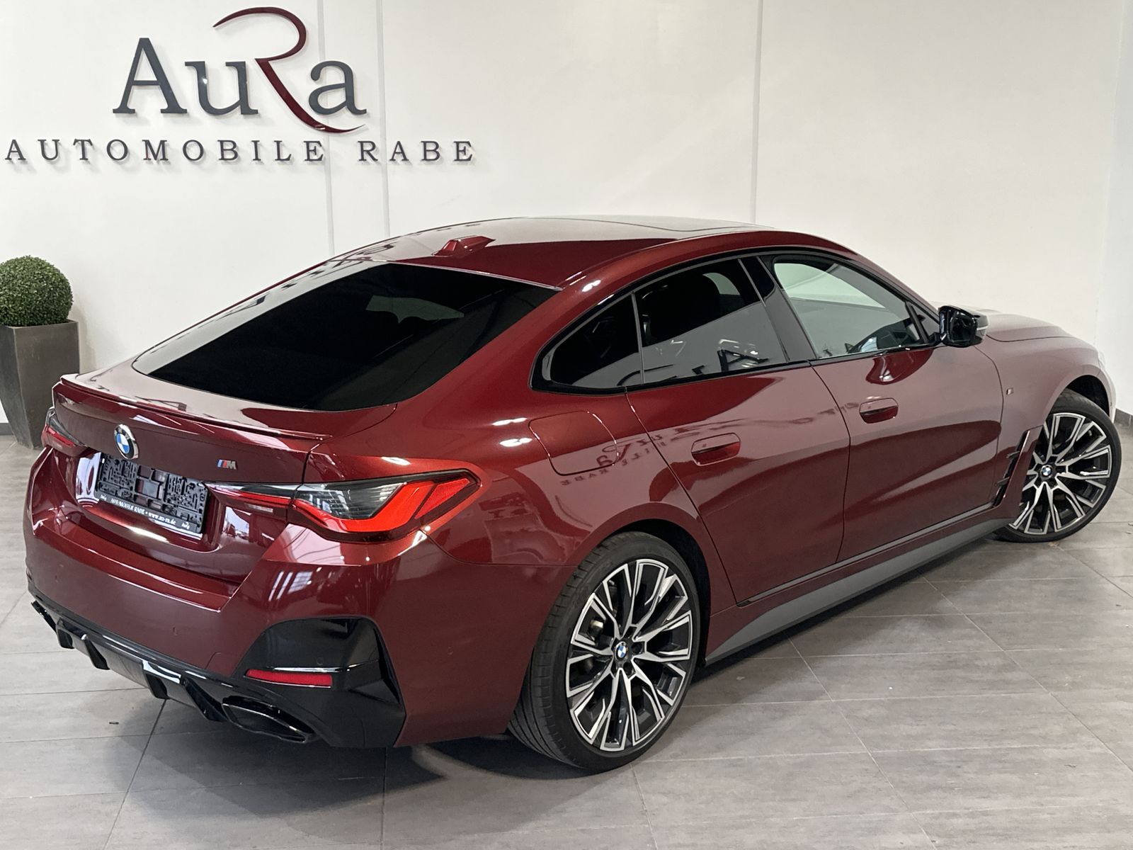 Fahrzeugabbildung BMW M440i Gran Coupé xDrive NAV+LASER+HEAD-UP+PANORA