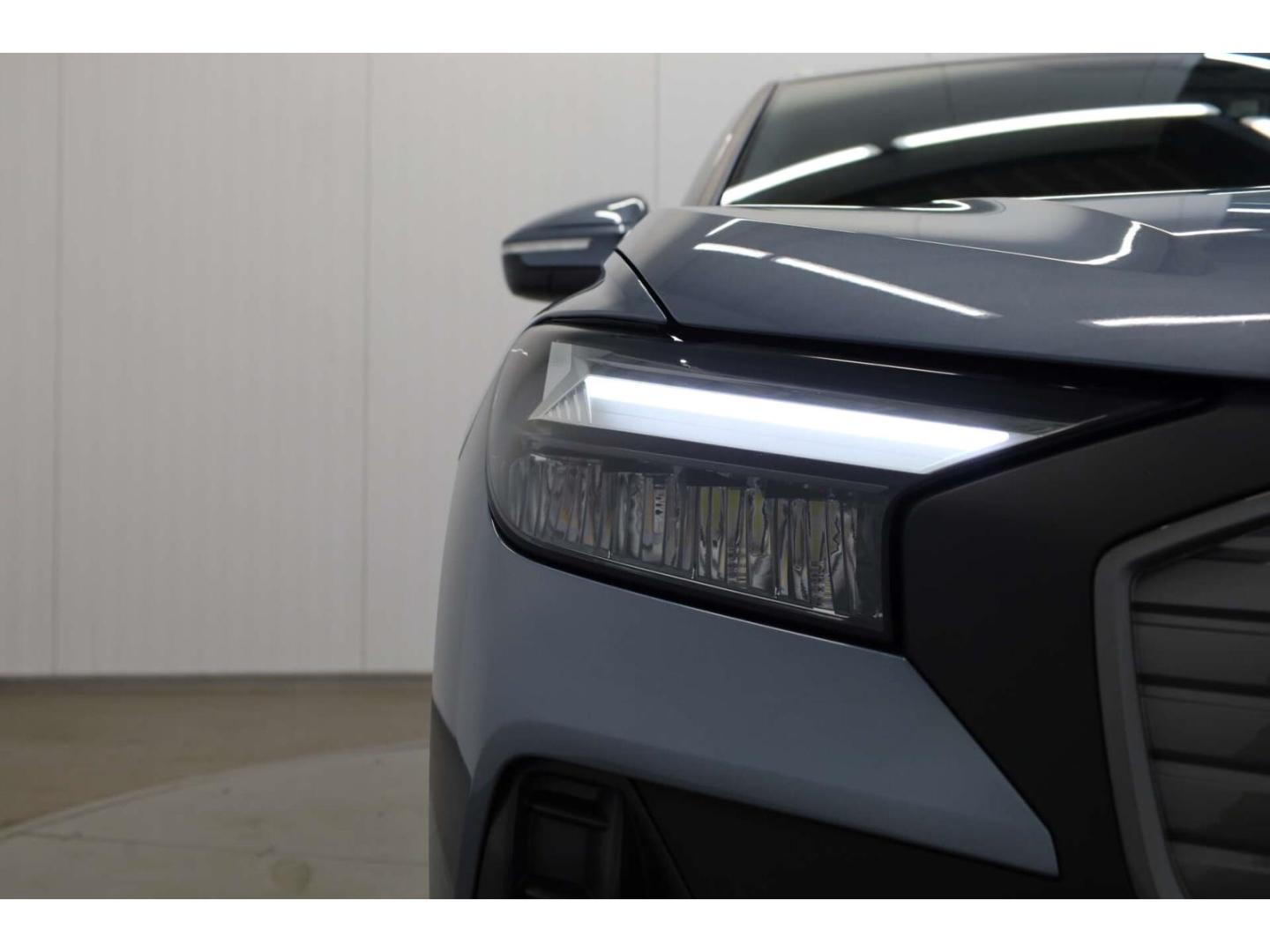 Audi Q4 45 quattro AHK/W-Pumpe/RFK/P-Dach/ACC, миниатюра 26