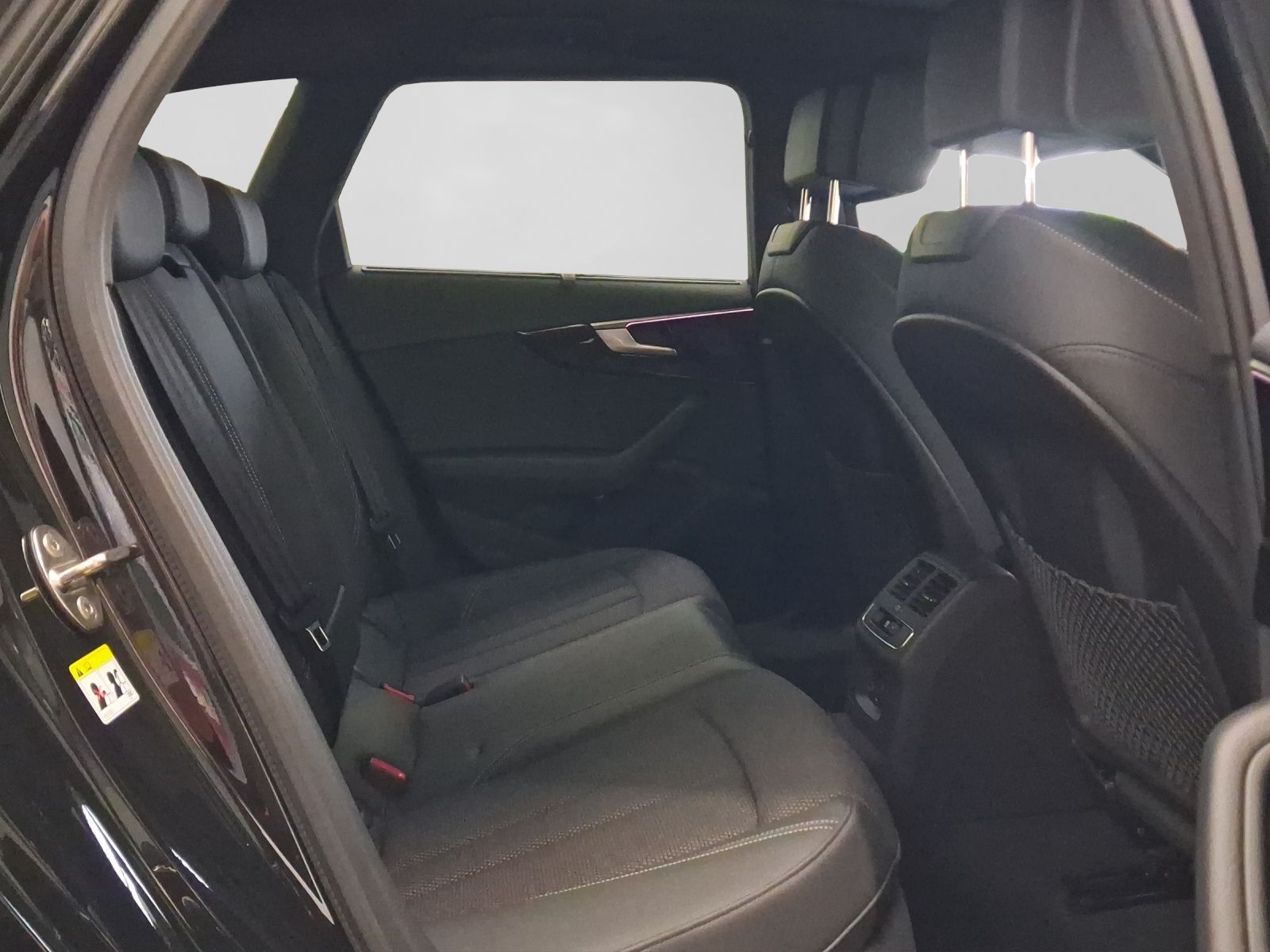 Audi A4 - Bild 6