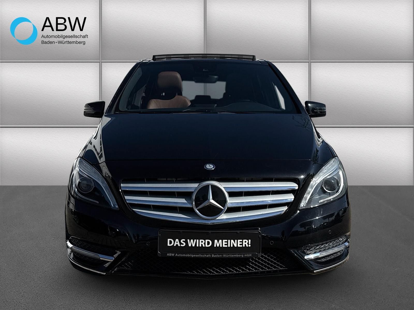 Mercedes-Benz B 200 BlueEfficiency Panorama Leder