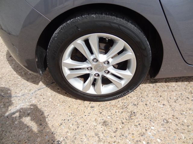 Fahrzeugabbildung Hyundai i30 Trend/2.Hd/Klima/PDC/70TKM/