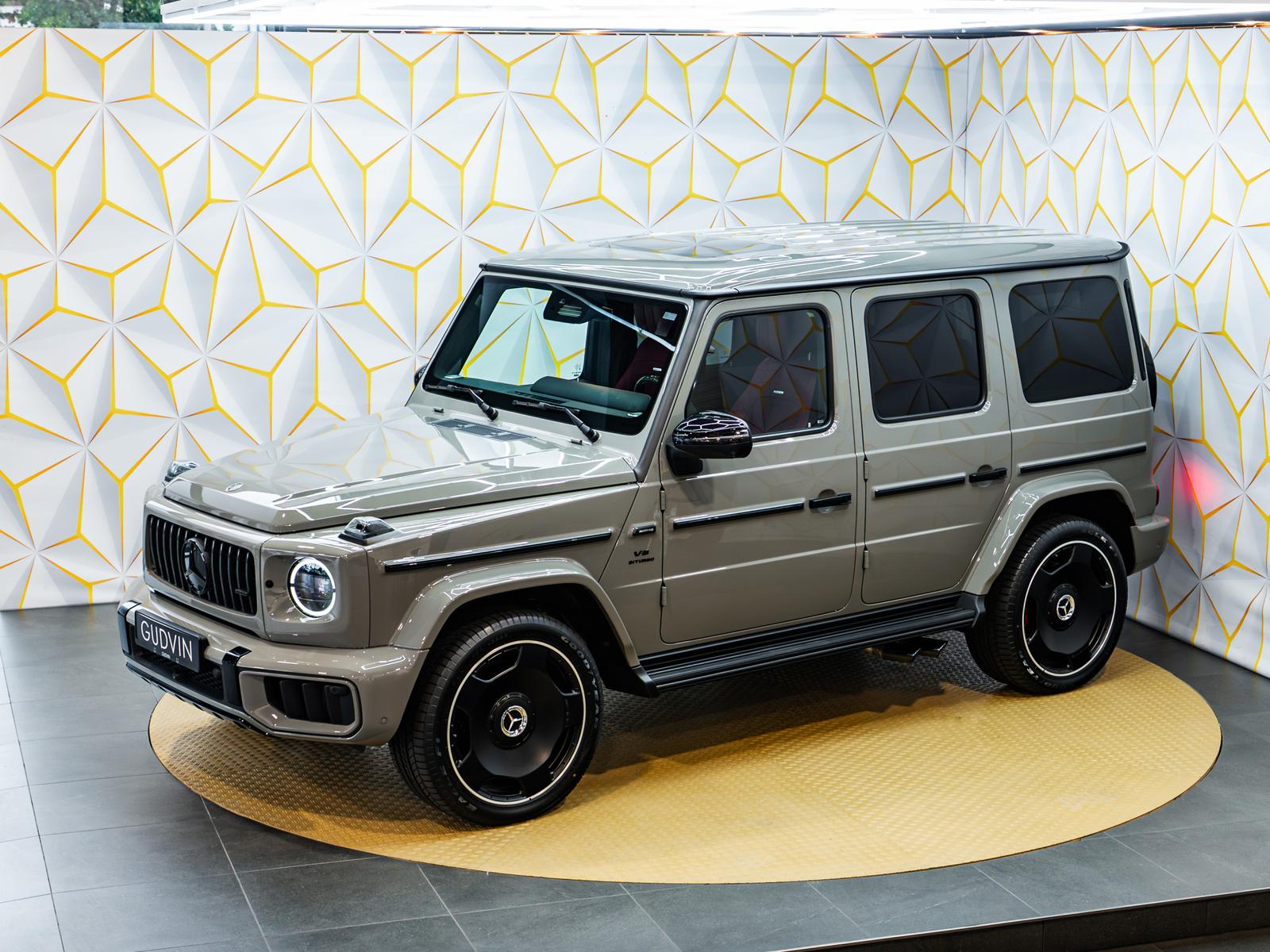 Mercedes-Benz G 63 AMG /SUPERIOR/CARBON/FACELIFT/STOCK