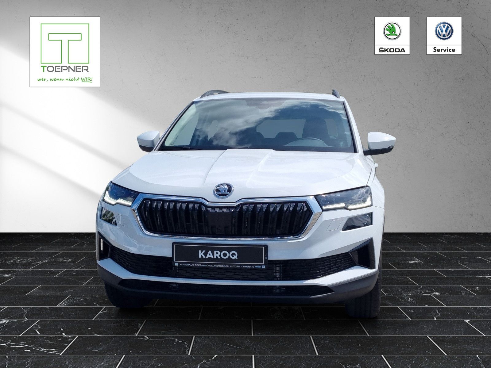 Fahrzeugabbildung SKODA Karoq Balance 2,0 TDI PANO Fahrassi Parken+