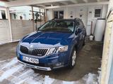 Skoda Octavia 1.8 TSI DSG 4x4 Scout Combi Scout - Skoda Octavia: Allradantrieb, 1.8