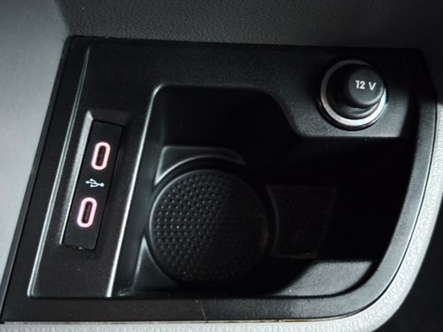 Volkswagen T6.1 Transporter *Klima*9-Sitze*DAB*Alu*PDC*SHZ*