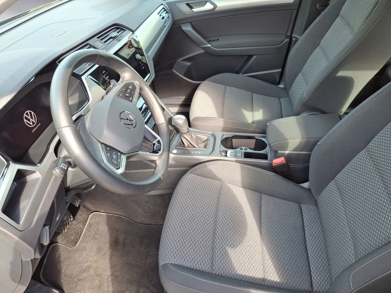 Volkswagen Touran - Bild 3