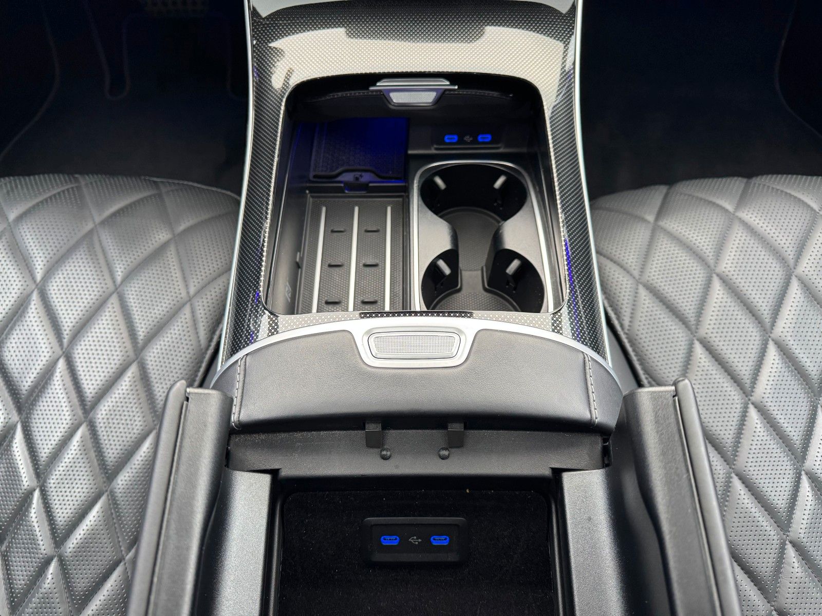 Fahrzeugabbildung Mercedes-Benz S 580 4M L VOLL+AMG+STH+Fond-Enter+Pano+AirM