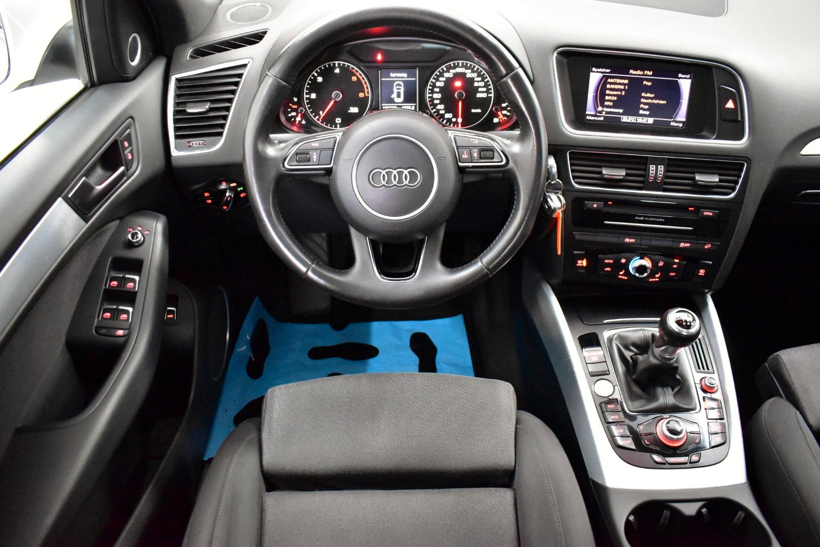 Fahrzeugabbildung Audi Q5 2.0 TDI Navi,Xenon,Panorama,Bang & Olufsen,SH