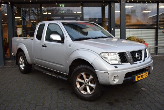 Nissan Navara 2.5 DCI SE 4WD VAN 