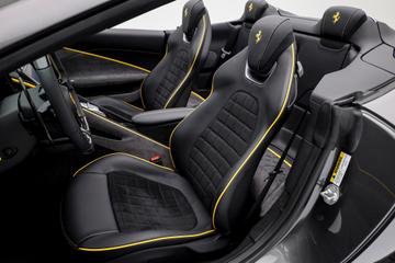 2025 Ferrari ROMA 缩略图 17