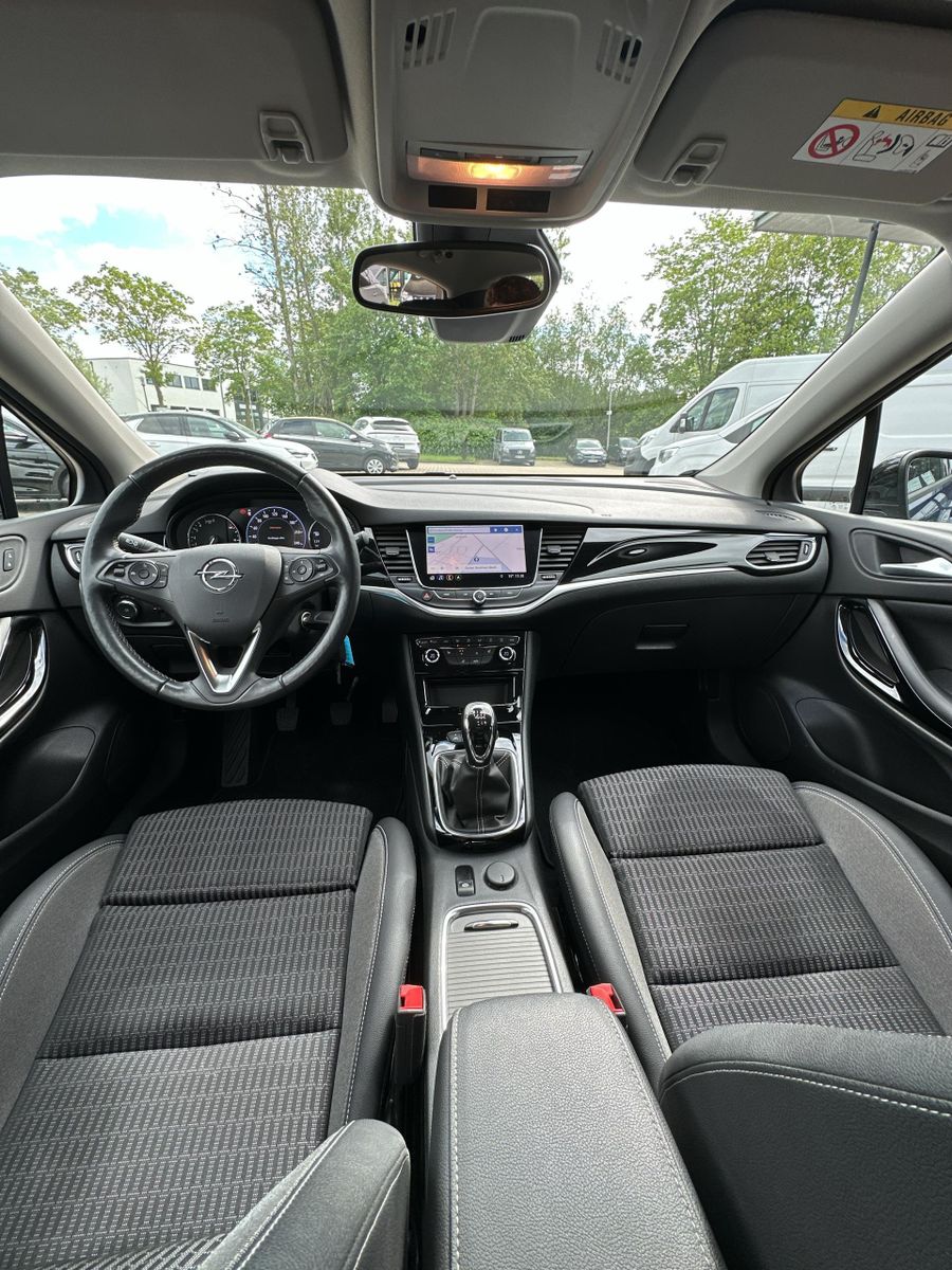 Fahrzeugabbildung Opel Astra K Design & Tech+NAVI+SHZ+USB+LED+S&S+PDC+