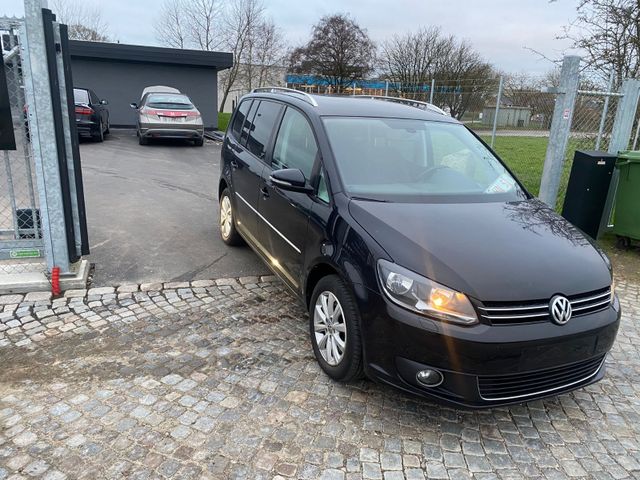 Volkswagen Touran Highline 2.0 TDI DSG 170 PS 7 Seats