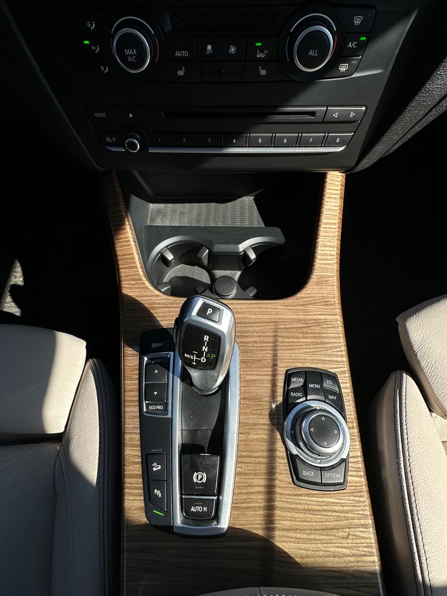 BMW X3 xDrive 20 i Automatik HUD AHK PANO Kamera