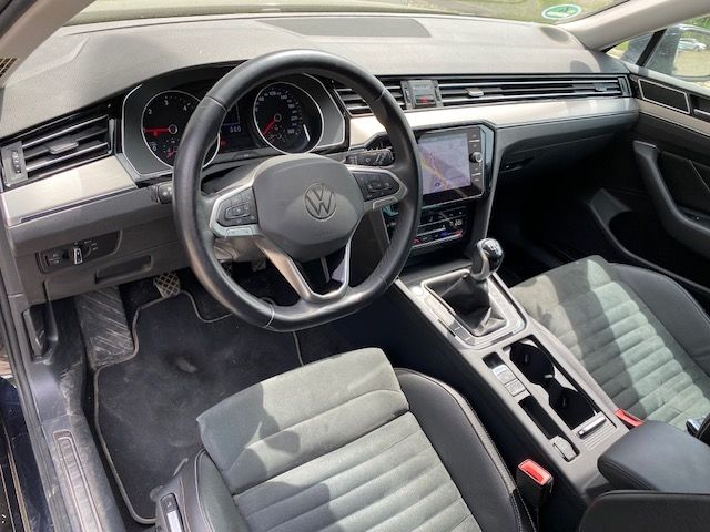 Passat Variant 2.0 TDI Elegance IQ.DRIVE/AHK/MAT