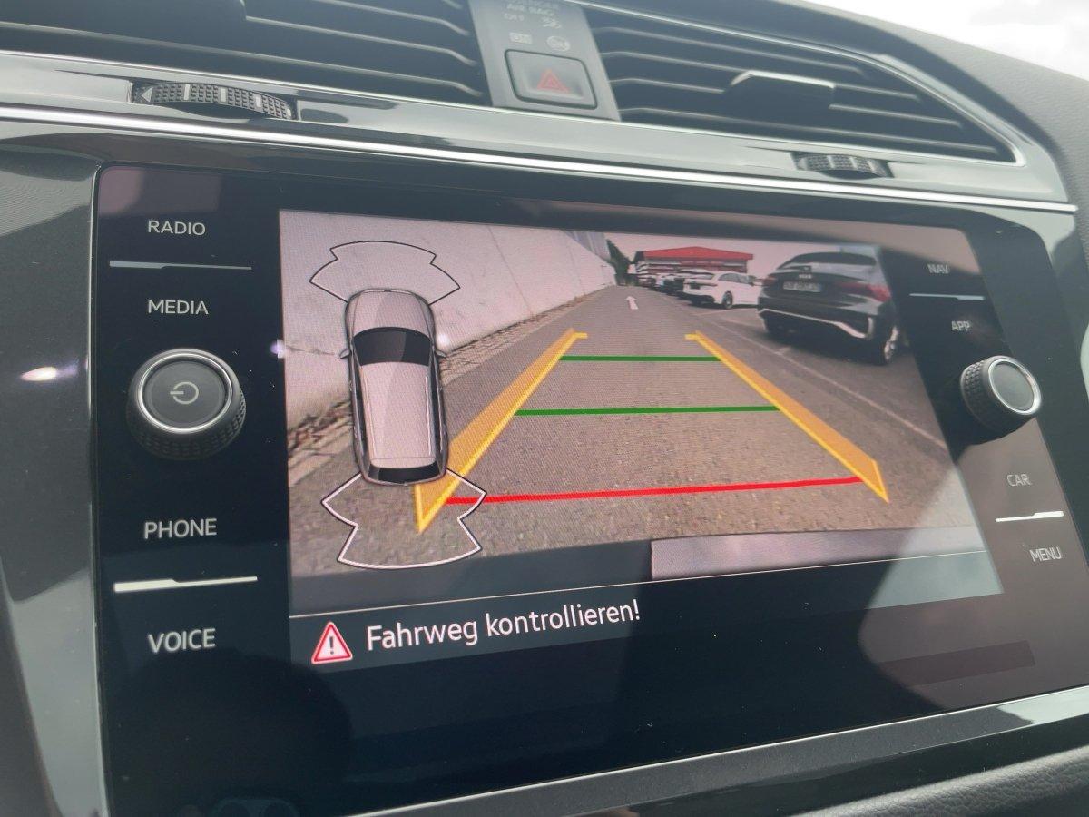 Volkswagen Tiguan R-Line 1.5 TSI BLACK+MATRIX+APP+AHK+PANO, миниатюра 14