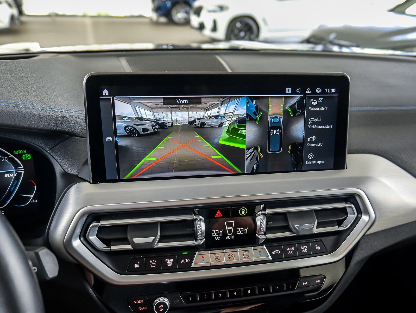 BMW iX3 - Bild 16