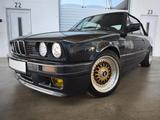 BMW E30 325i Cabrio M-Paket mit Matthes Umbau - BMW 325 aus 1992: 325i