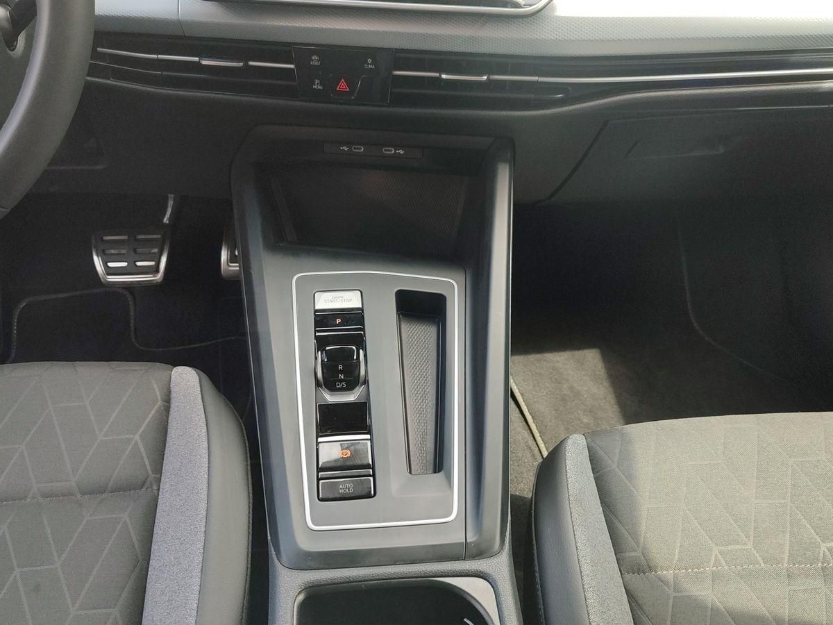 Volkswagen Golf - Bild 13