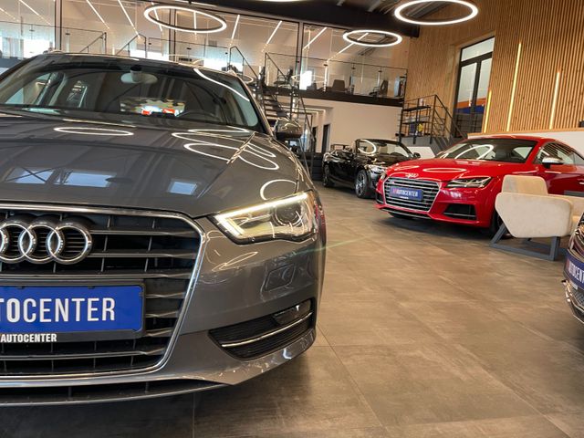 Audi A3 Sportback attraction ultra*2. Hand*Navi*Xenon