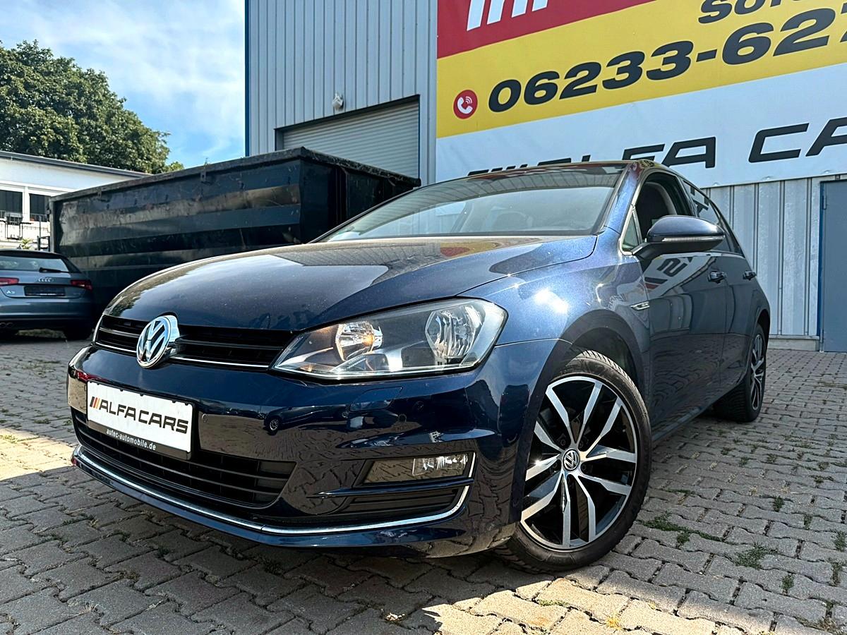 Volkswagen Golf VII Lim. Lounge/VOLL SHEFT/RCAM/NAVI/SHZ