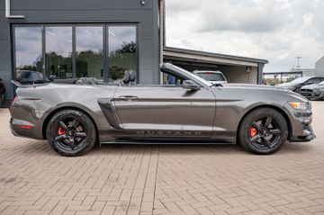 Ford Mustang - 12