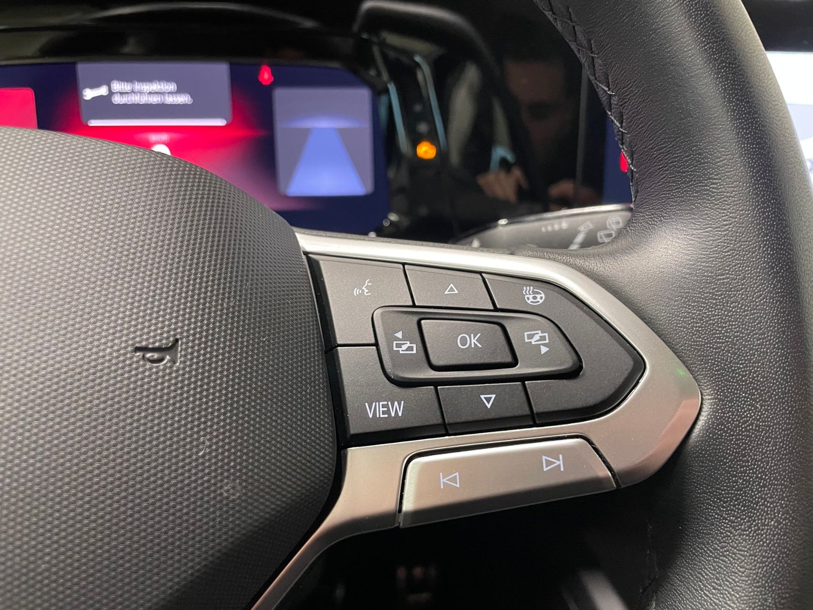 Golf VIII Variant Move 1.0 eTSI DSG LED NAVI ACC