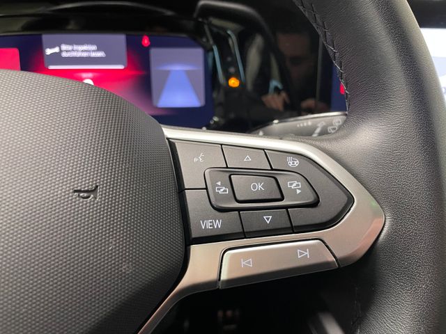 Golf VIII Variant Move 1.0 eTSI DSG LED NAVI ACC