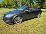 Opel Astra 1.8 ECOTEC Endless Summer, Leder, Klima18" - Opel Astra aus 2010: Cabrio