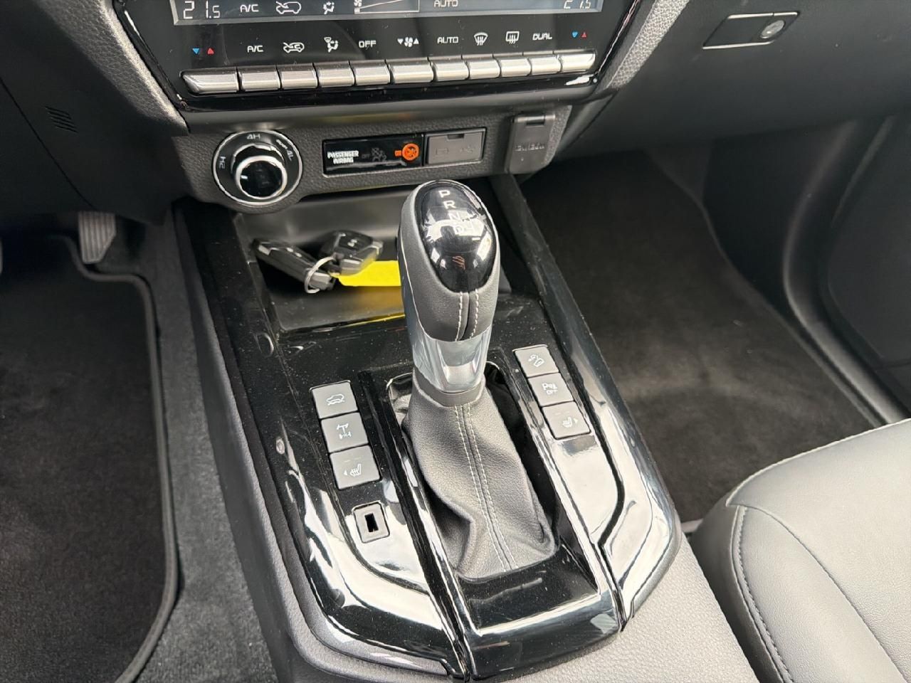 Fahrzeugabbildung Isuzu D-Max Double Cab 4WD V-CROSS für Wohnkabine