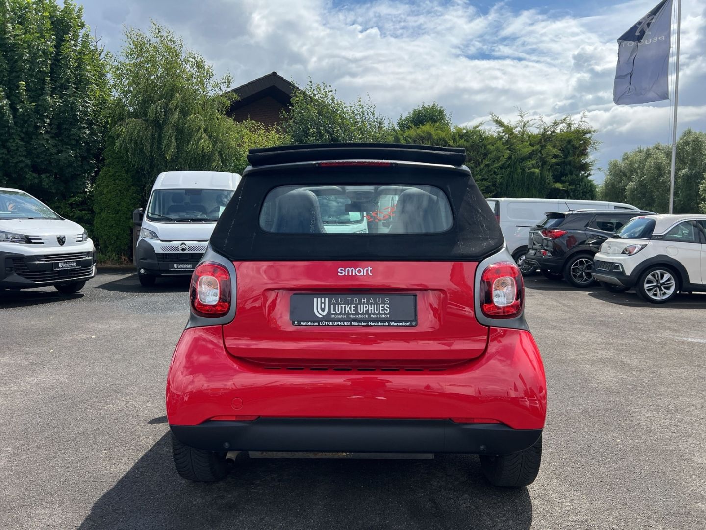 Fahrzeugabbildung Smart fortwo Turbo CABRIO Leder Klimaautom SHZ Temp