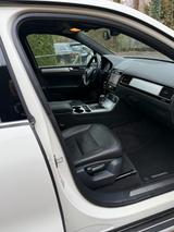 Volkswagen Touareg 3.0 V6 TDI Tiptronic BlueMotion Tech... - Volkswagen Touareg aus 2010: TDI