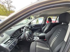 Fahrzeugabbildung X1 xDrive 18 d Sport Line