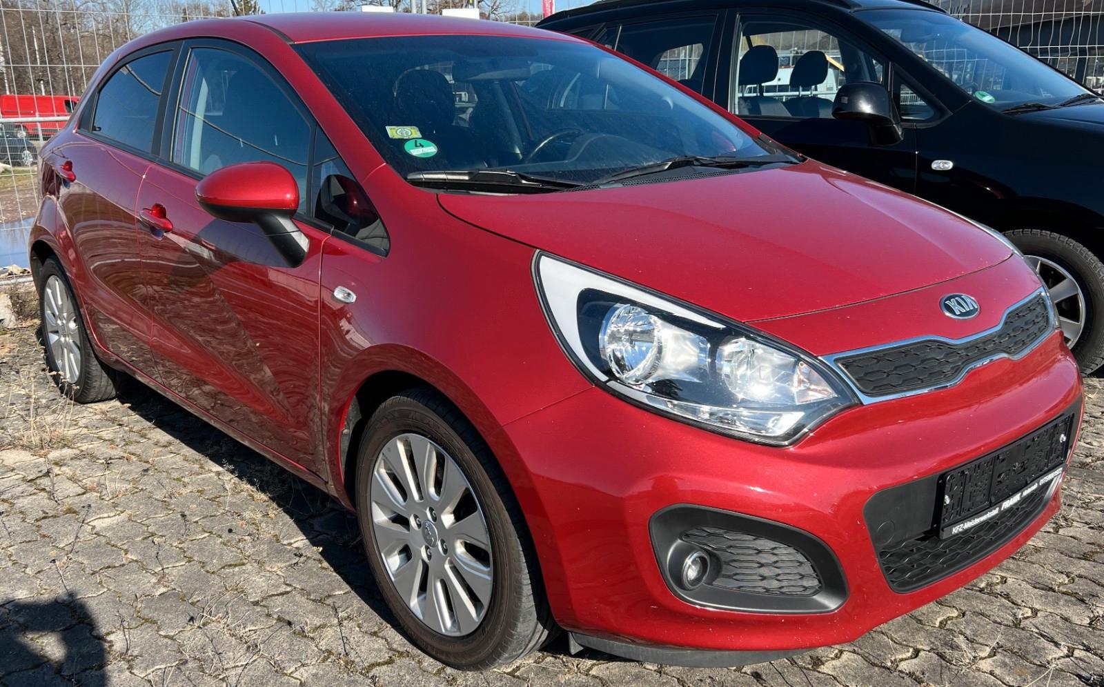 Kia Rio FIFA World Cup Edition