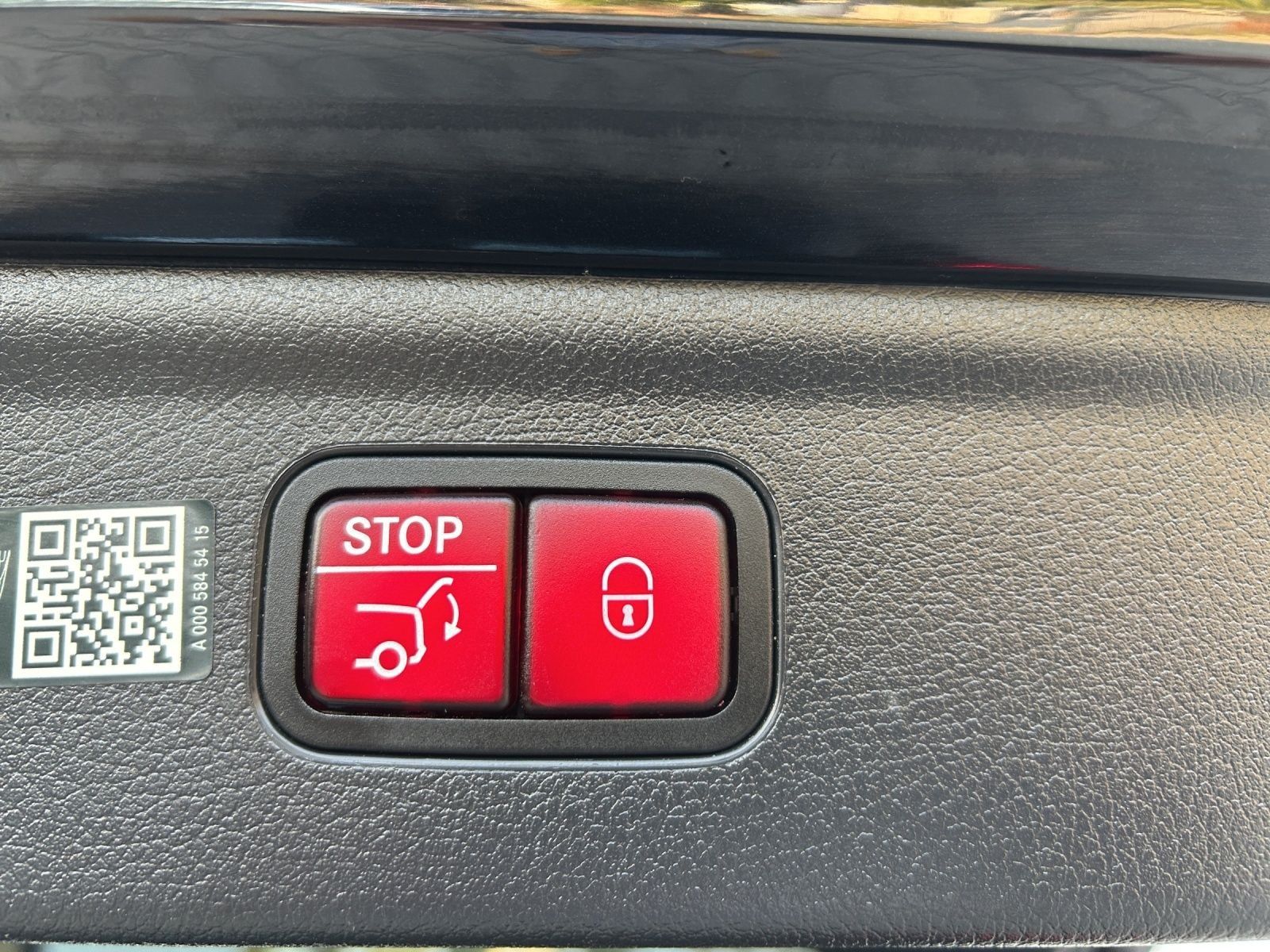 Fahrzeugabbildung Mercedes-Benz EQE350 4M SUV AMG Prem HYPER AIRMATIC AHK HAL WP
