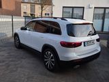 Mercedes-Benz GLB 250 4MATIC DCT -Pano- Service Tüv von januar - Mercedes-Benz: Von