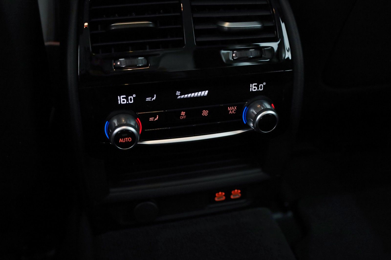 Fahrzeugabbildung BMW 520 d xDrive,Leder,Navi,LED,SH,Kamera, SR+WR