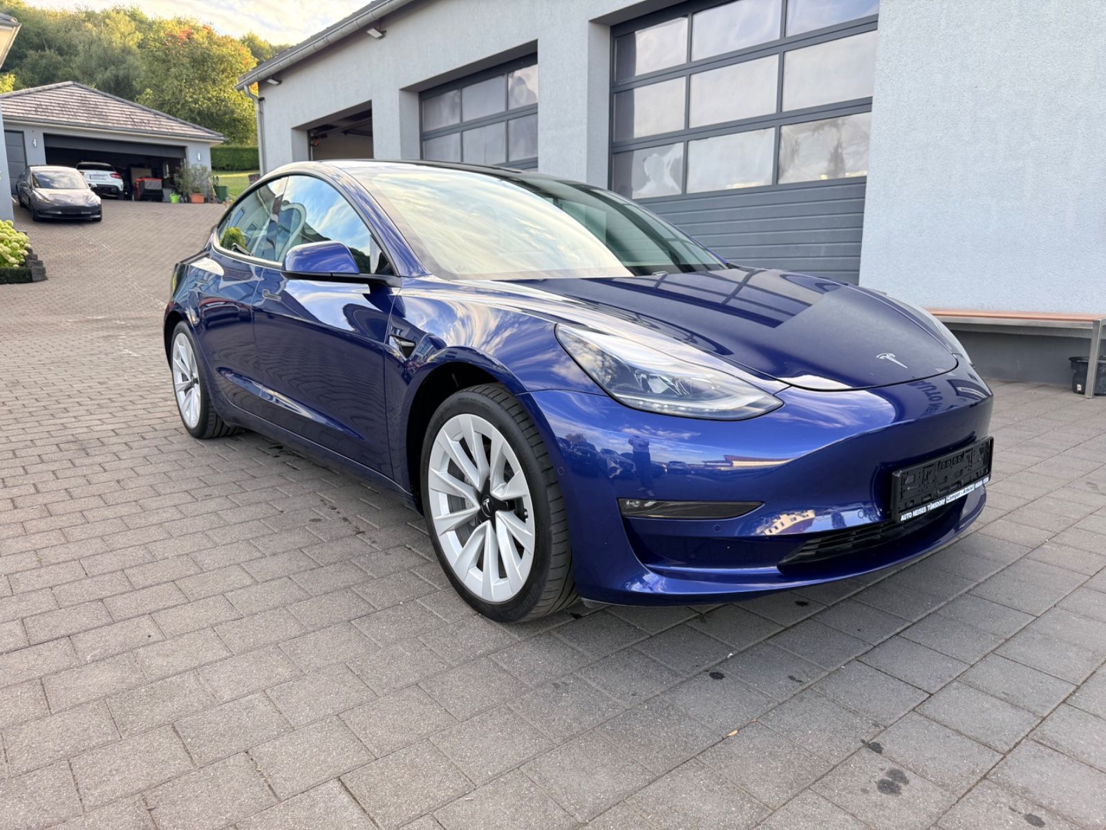 Tesla Model 3 Long Range AWD | AHK | REFRESH | 19 Inch