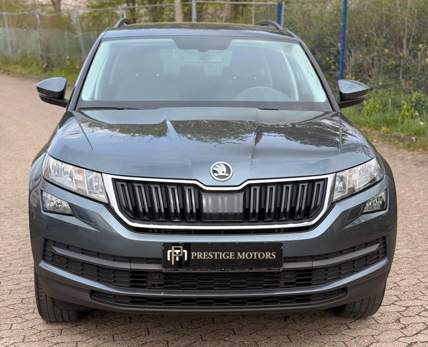 Skoda Kodiaq Ambition 7 SITZE AUTOMATIK 1 HAND SCHECKH