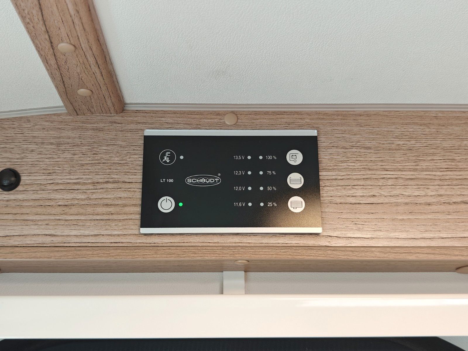 Fahrzeugabbildung Carado V-337 - Lithium, 4x Solar, AHK, Kameras, SAT -