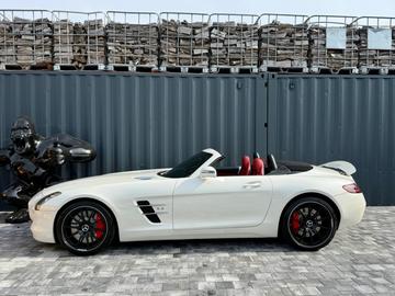 صورة 3 لـ 2012 Mercedes-BENZ SLS AMG