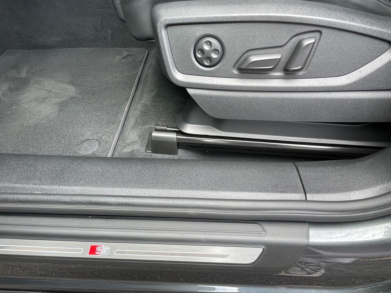 Audi Q5 SB 40 TFSI qu S line Matrix AHK StandHZG 360°