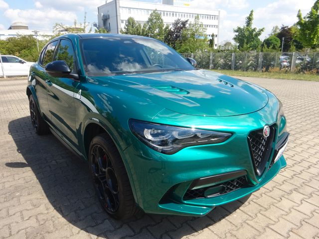 Vorderansicht von ALFA ROMEO