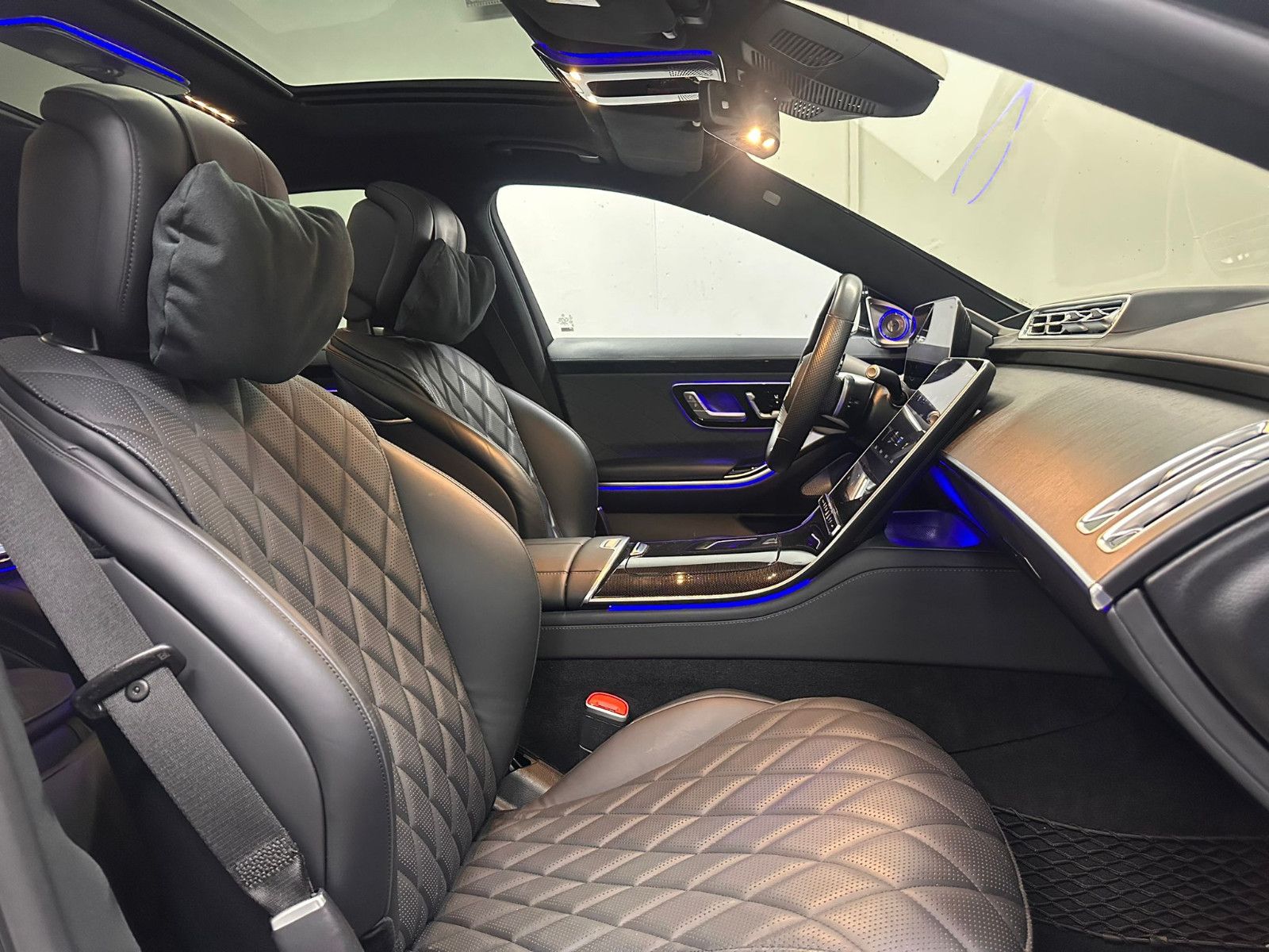 Fahrzeugabbildung Mercedes-Benz S 580 e 4MATIC AMG-LINE *PANO*MAGICV*